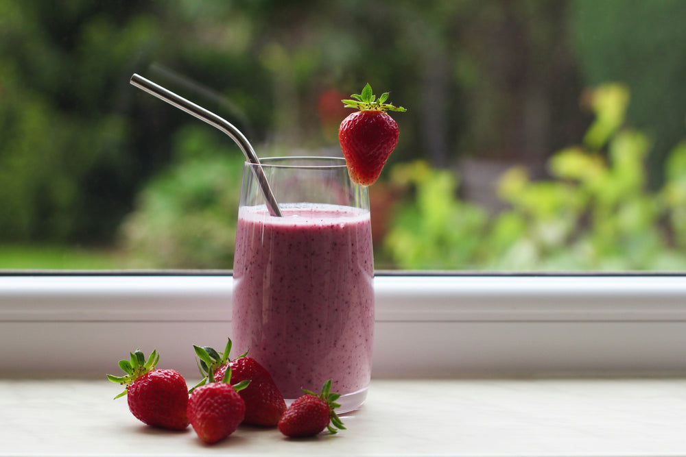 Low Calorie Smoothies: Light Recipes That Are Still Filling & Delicious